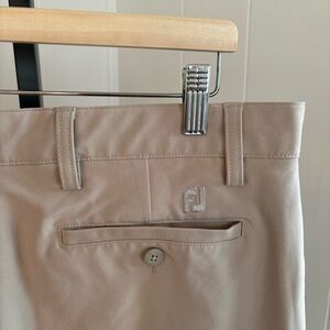 FootJoy Beige Activewear Preppy Flat Front Chino Golf Pants Mens 34x27 (Tag 30)